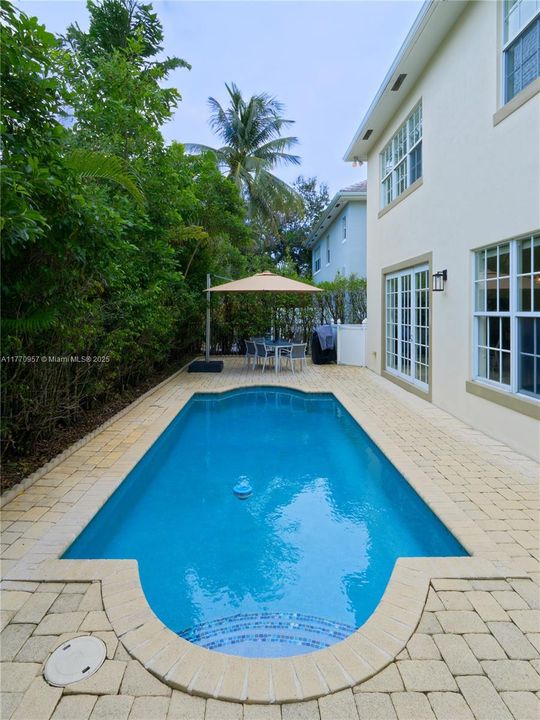 For Sale: $1,195,000 (4 beds, 3 baths, 2757 Square Feet)