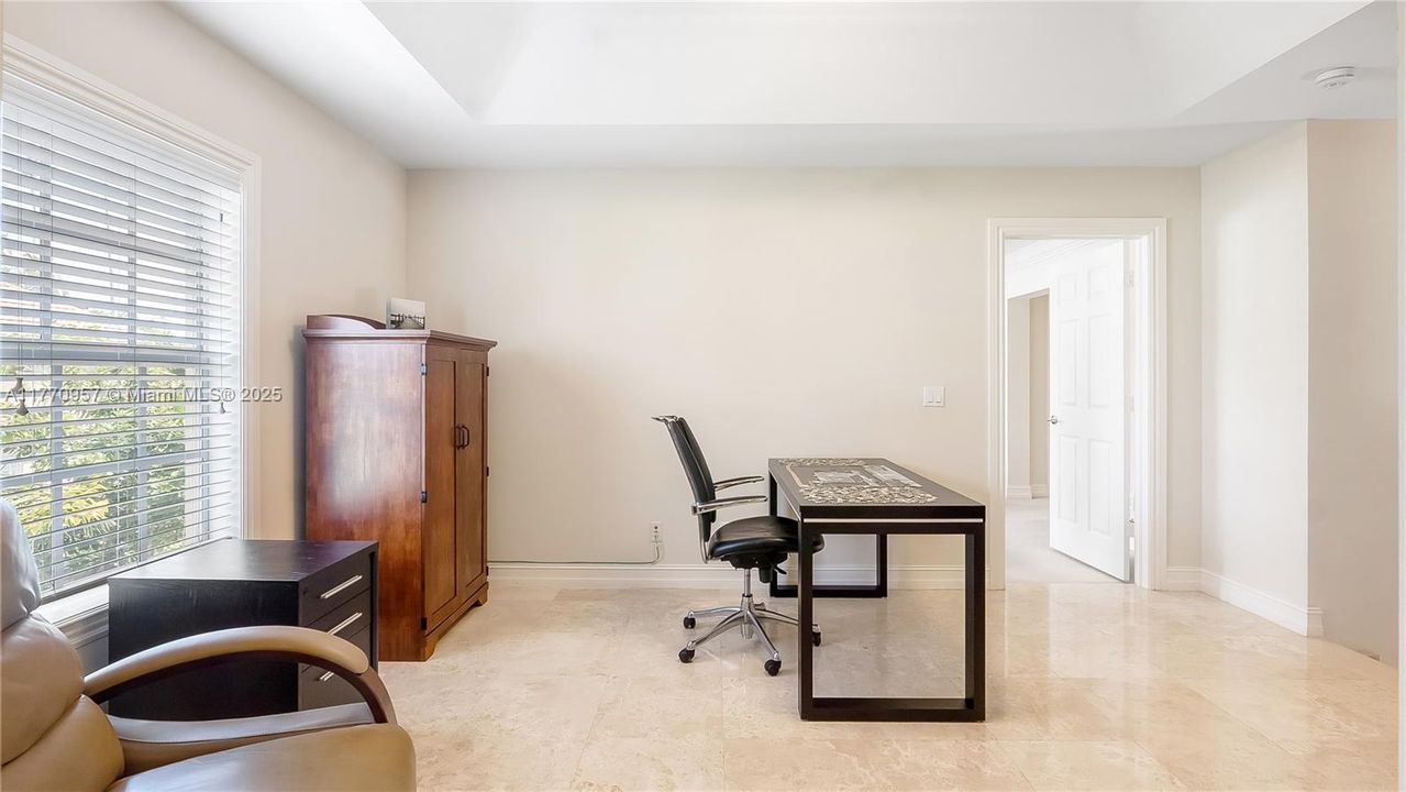 For Sale: $1,195,000 (4 beds, 3 baths, 2757 Square Feet)