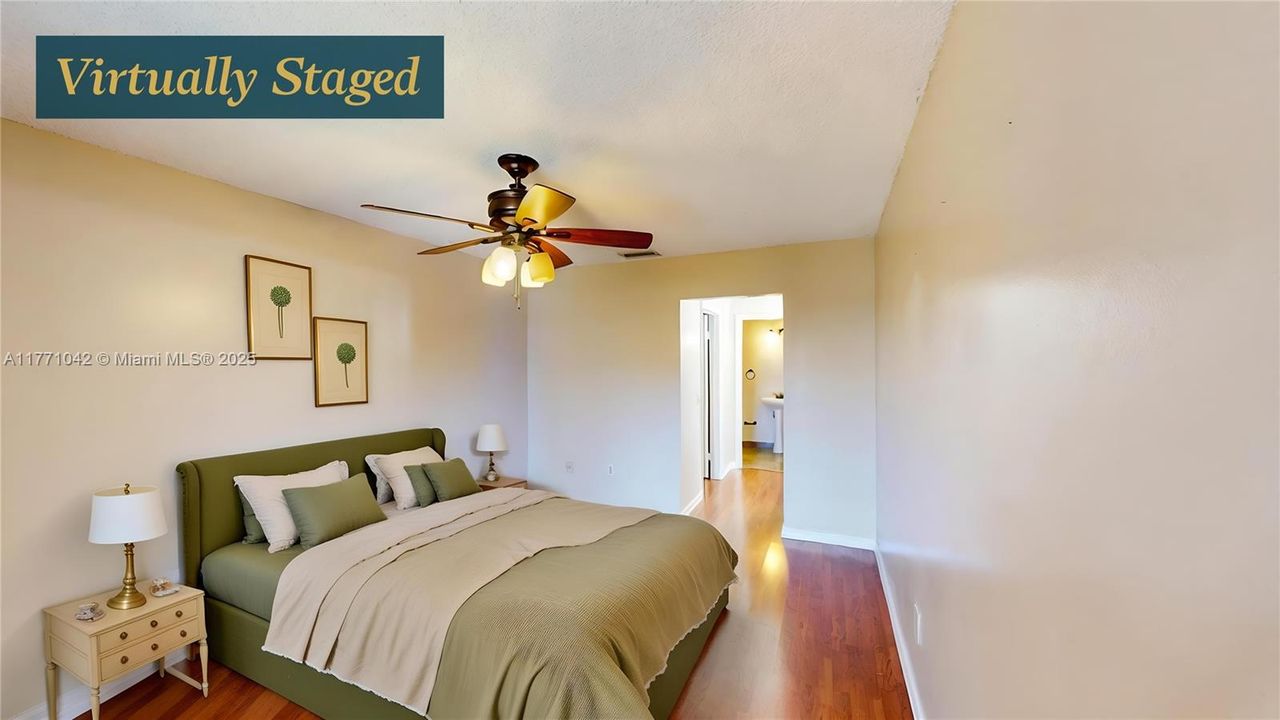 Recently Sold: $215,000 (2 beds, 2 baths, 960 Square Feet)