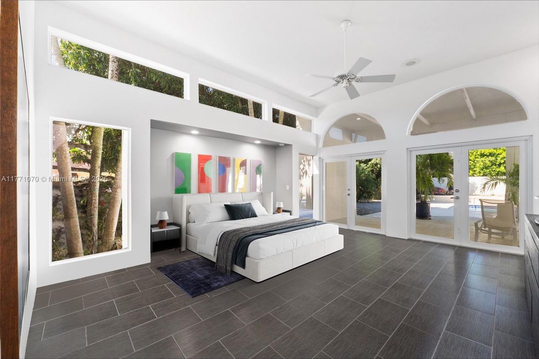 Recently Sold: $2,150,000 (6 beds, 5 baths, 4750 Square Feet)