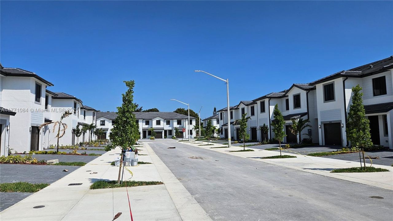 Recently Rented: $3,000 (4 beds, 3 baths, 0 Square Feet)