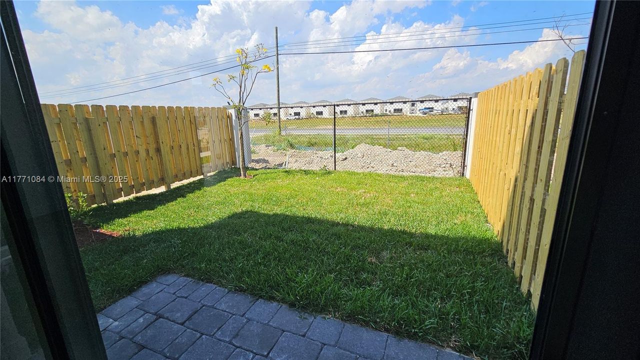 Recently Rented: $3,000 (4 beds, 3 baths, 0 Square Feet)