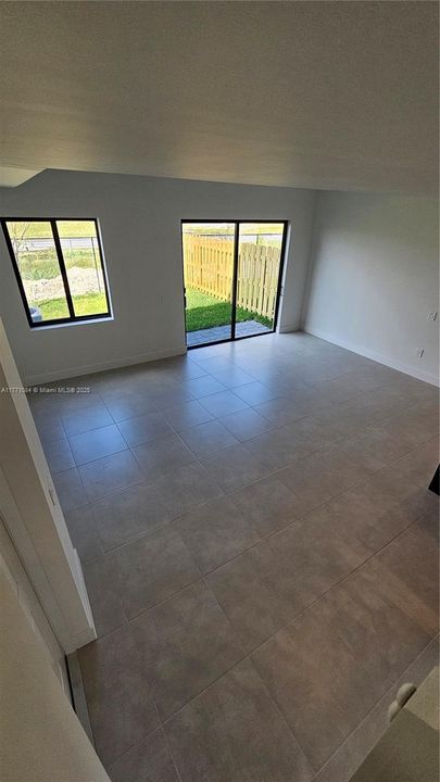 Recently Rented: $3,000 (4 beds, 3 baths, 0 Square Feet)