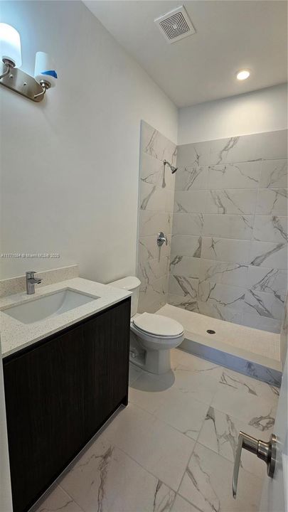 Recently Rented: $3,000 (4 beds, 3 baths, 0 Square Feet)