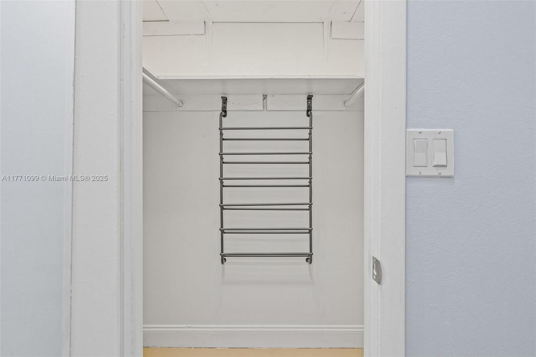 Recently Rented: $2,600 (2 beds, 2 baths, 1149 Square Feet)