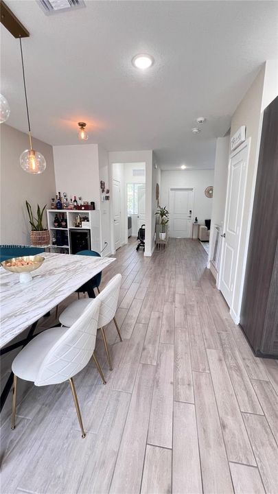 Recently Sold: $319,900 (3 beds, 2 baths, 1302 Square Feet)