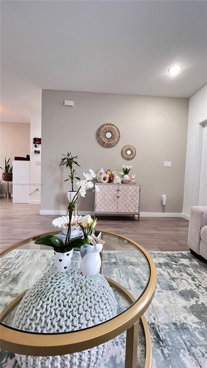 Recently Sold: $319,900 (3 beds, 2 baths, 1302 Square Feet)