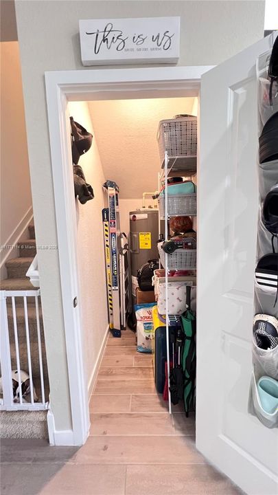 Recently Sold: $319,900 (3 beds, 2 baths, 1302 Square Feet)