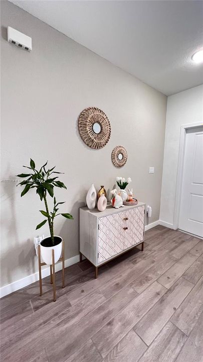 Recently Sold: $319,900 (3 beds, 2 baths, 1302 Square Feet)