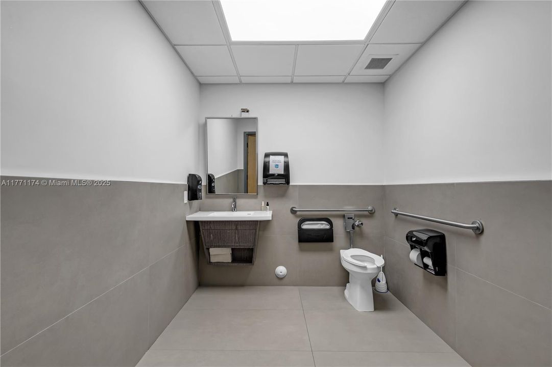 出租: $26 (0 贝兹, 0 浴室, 0 平方英尺)