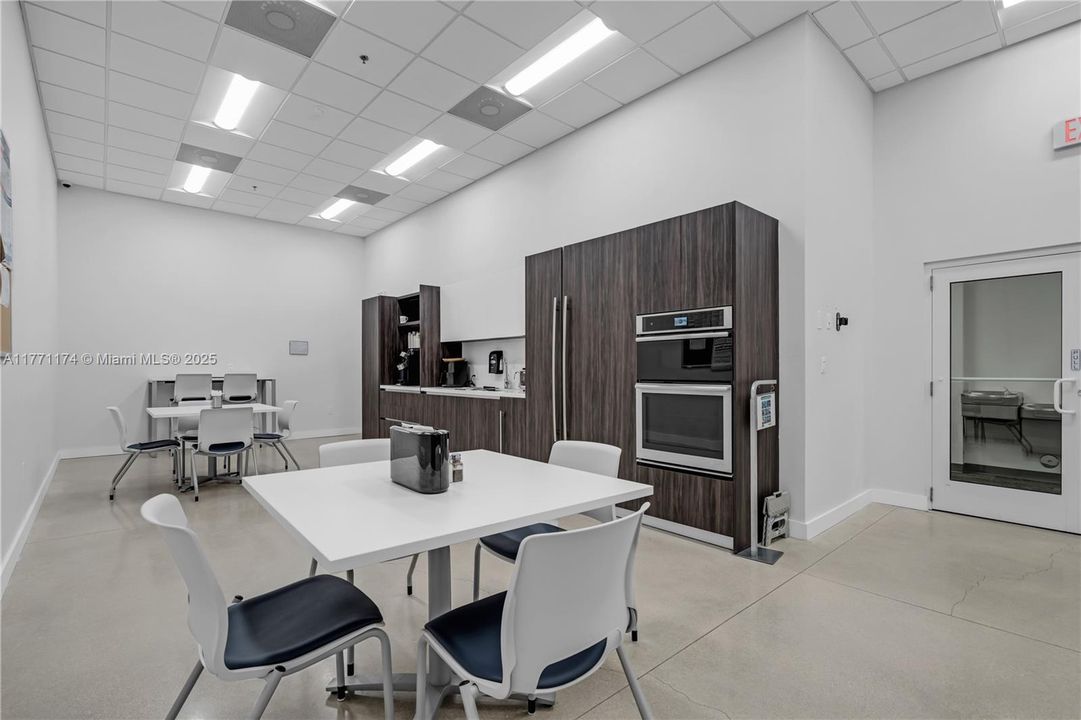 出租: $26 (0 贝兹, 0 浴室, 0 平方英尺)