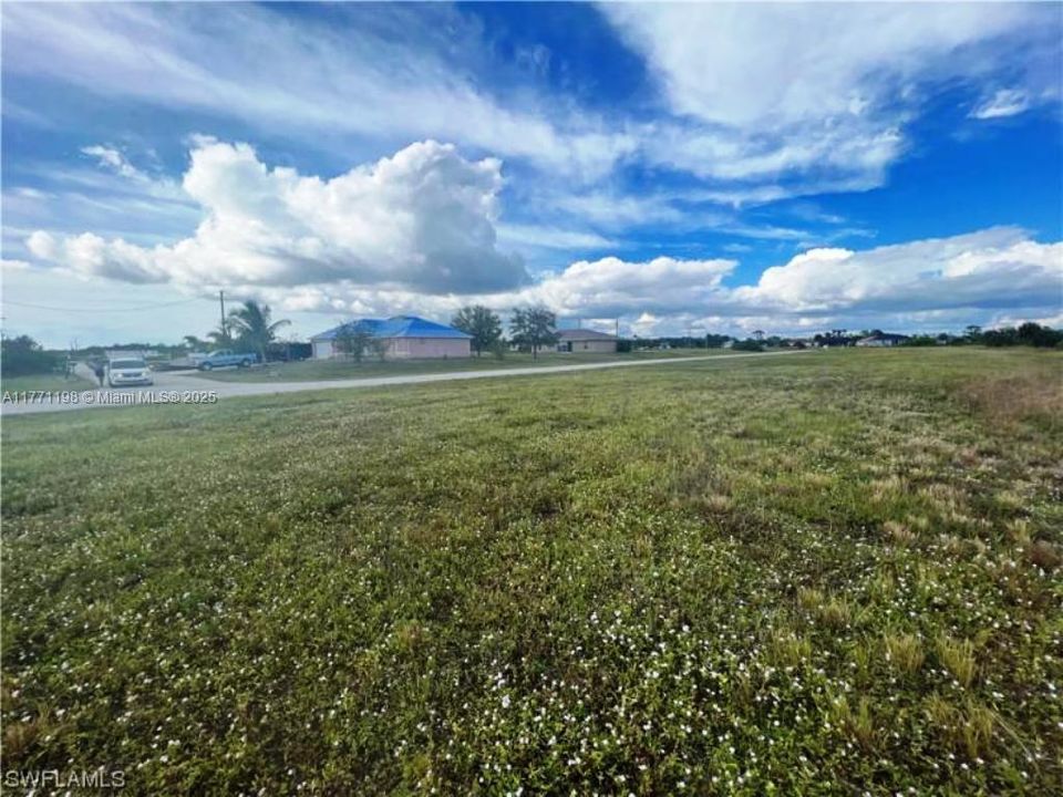 For Sale: $35,000 (0.23 acres)