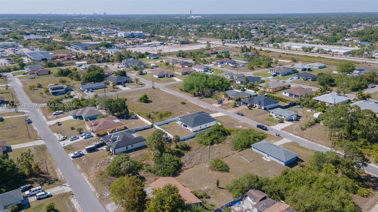 待售: $39,900 (0 贝兹, 0 浴室, 0 平方英尺)