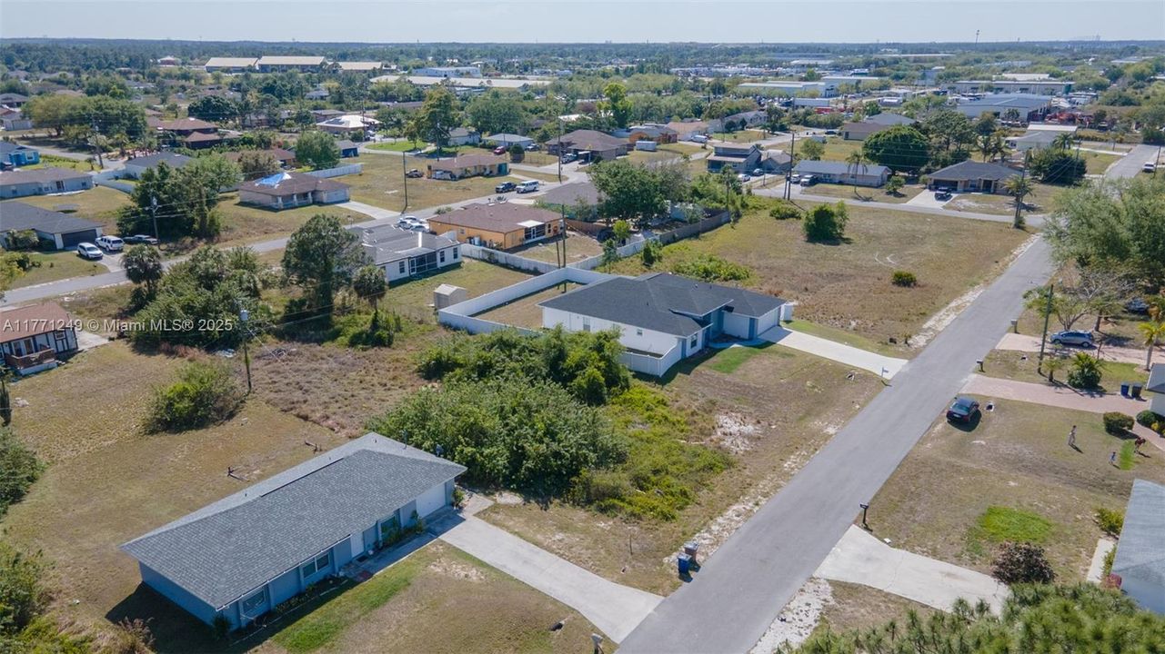 待售: $39,900 (0 贝兹, 0 浴室, 0 平方英尺)