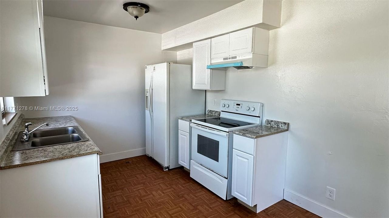 最近租的: $1,350 (2 贝兹, 1 浴室, 650 平方英尺)