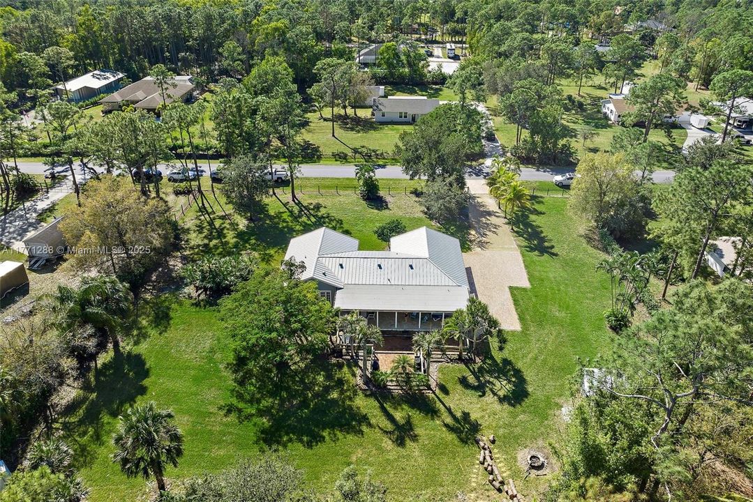 Vendido Recientemente: $775,000 (3 camas, 2 baños, 1789 Pies cuadrados)