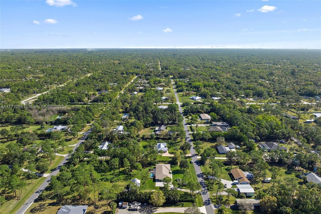 Vendido Recientemente: $775,000 (3 camas, 2 baños, 1789 Pies cuadrados)