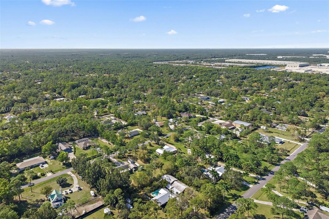 Vendido Recientemente: $775,000 (3 camas, 2 baños, 1789 Pies cuadrados)