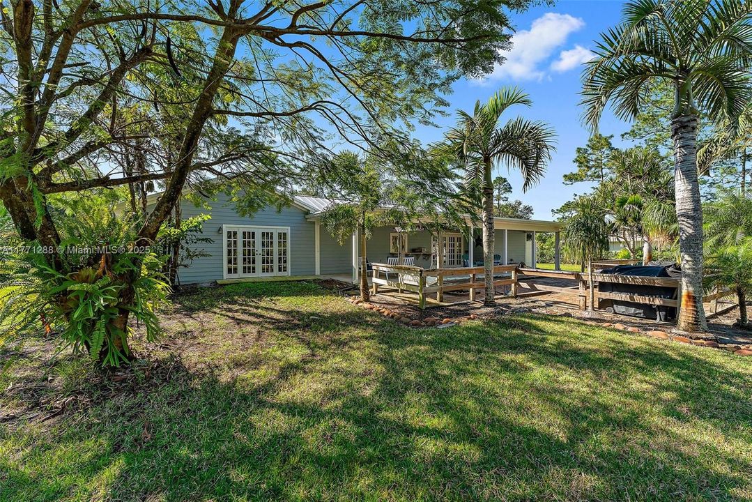 Vendido Recientemente: $775,000 (3 camas, 2 baños, 1789 Pies cuadrados)