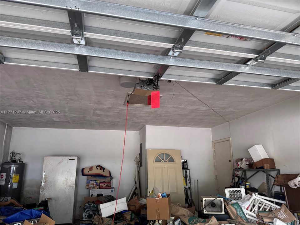 Recently Sold: $419,000 (4 beds, 2 baths, 2114 Square Feet)