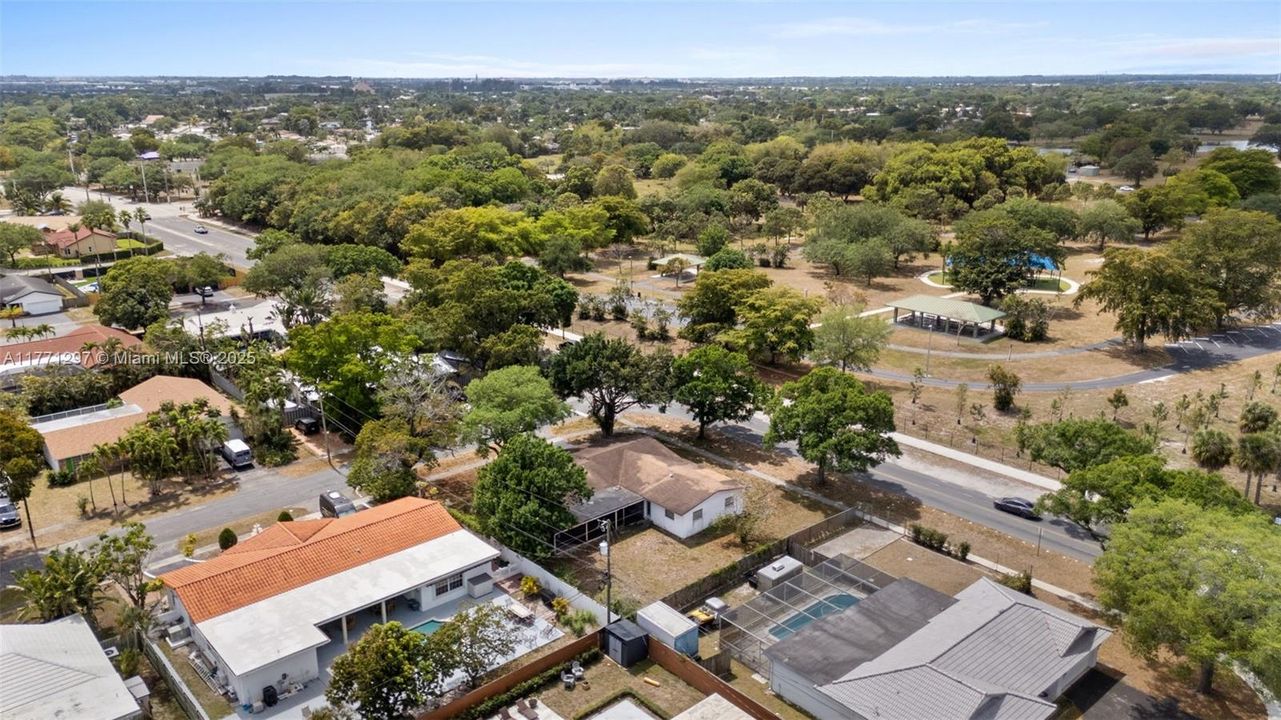 Recently Sold: $419,000 (4 beds, 2 baths, 2114 Square Feet)