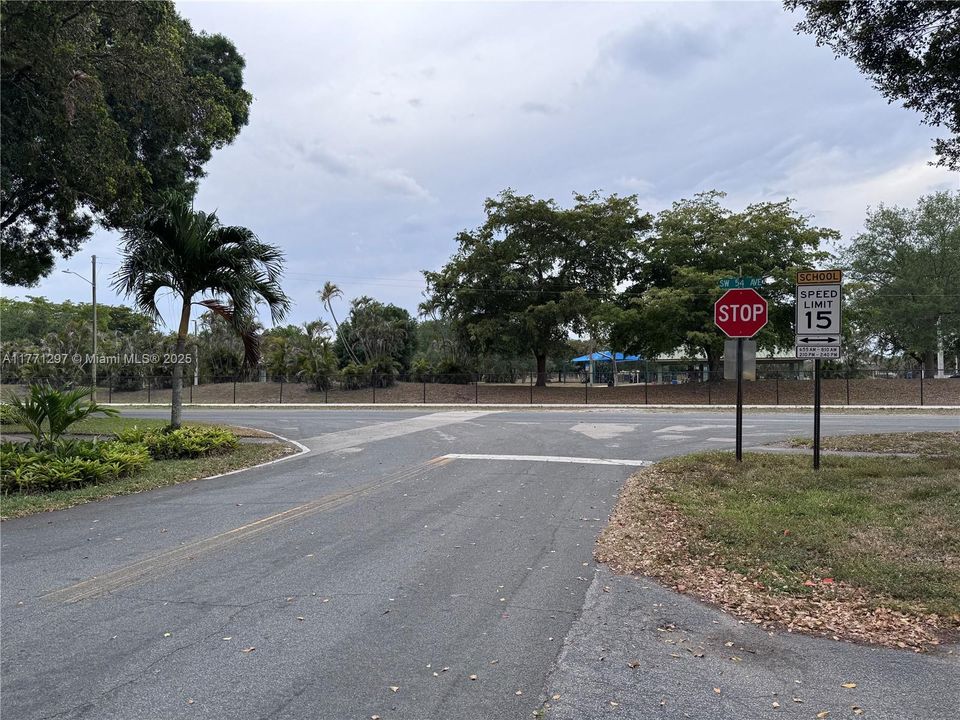 Recently Sold: $419,000 (4 beds, 2 baths, 2114 Square Feet)