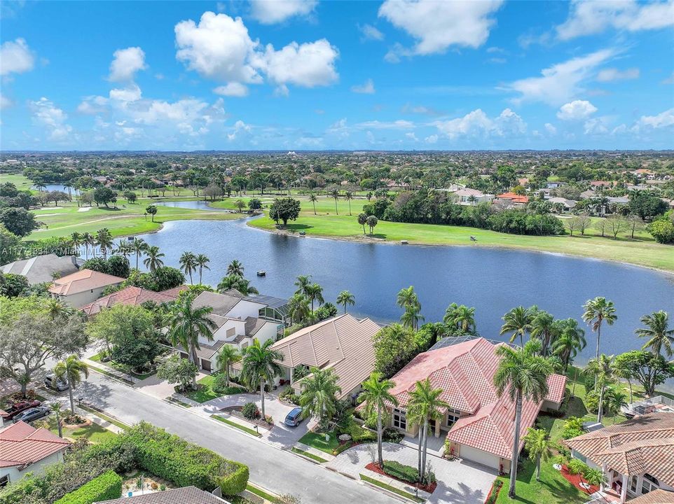 Recently Sold: $1,275,000 (5 beds, 4 baths, 3659 Square Feet)