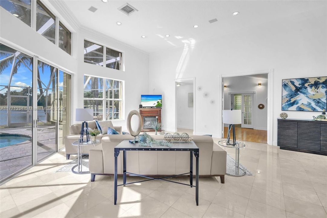 Recently Sold: $1,275,000 (5 beds, 4 baths, 3659 Square Feet)