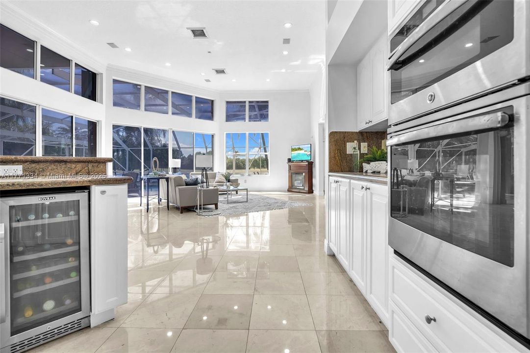 Recently Sold: $1,275,000 (5 beds, 4 baths, 3659 Square Feet)