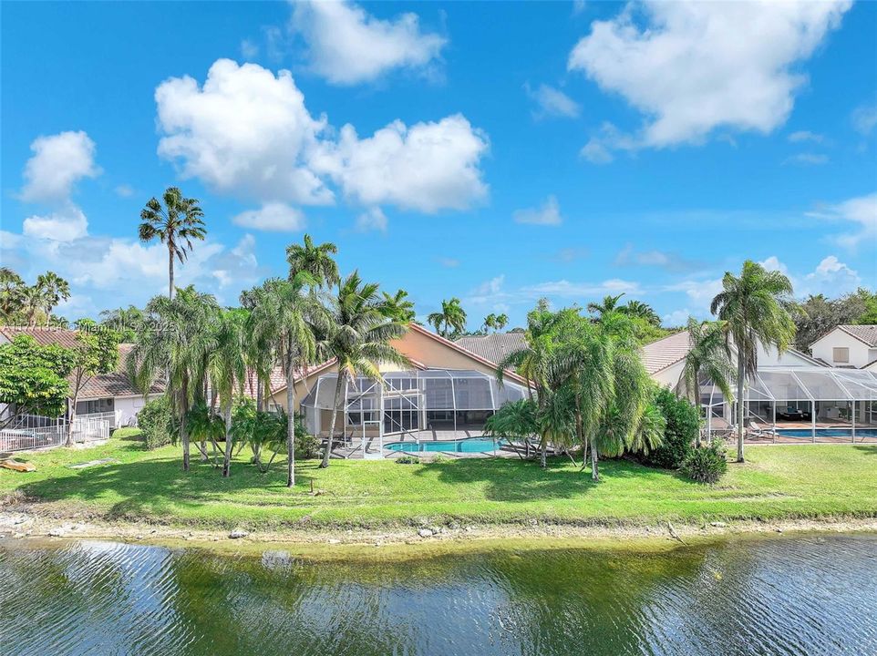 Recently Sold: $1,275,000 (5 beds, 4 baths, 3659 Square Feet)