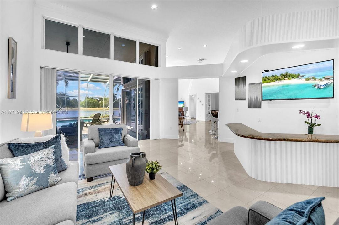 Recently Sold: $1,275,000 (5 beds, 4 baths, 3659 Square Feet)