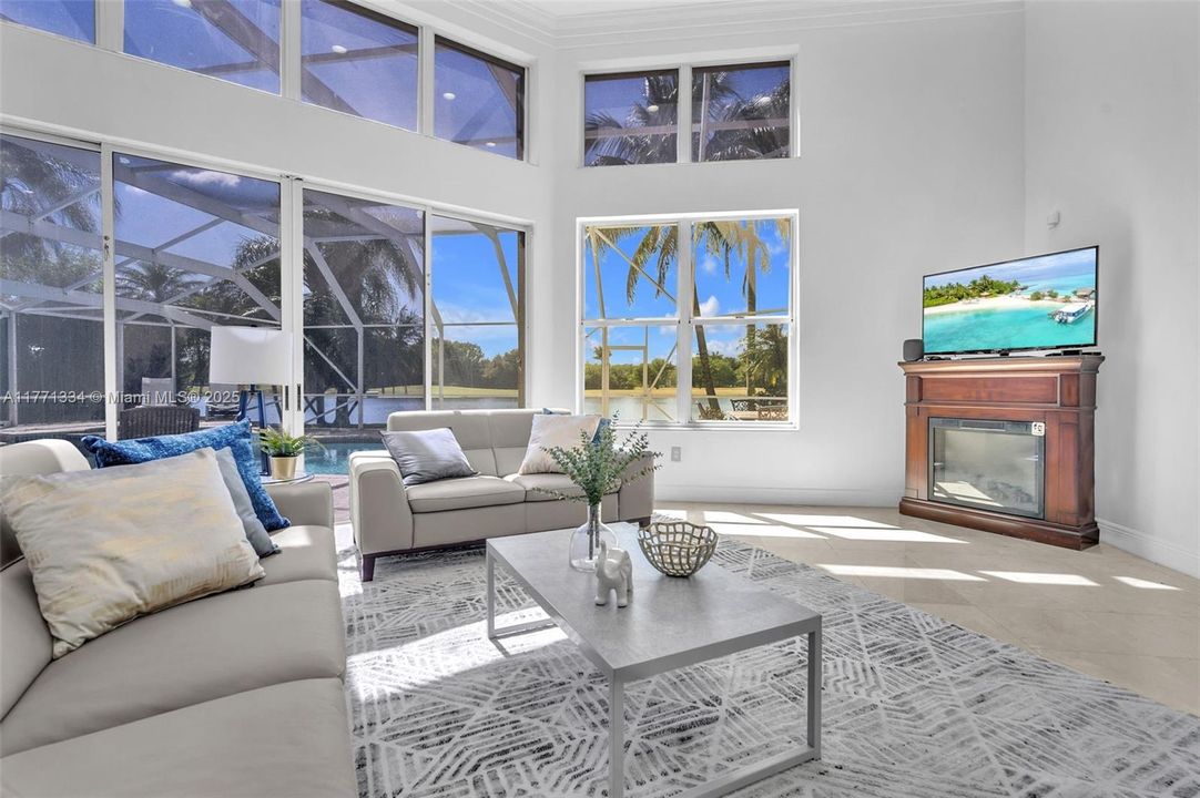 Recently Sold: $1,275,000 (5 beds, 4 baths, 3659 Square Feet)