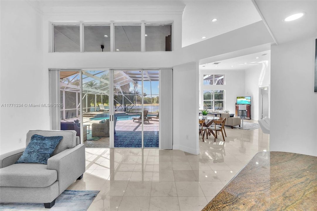 Recently Sold: $1,275,000 (5 beds, 4 baths, 3659 Square Feet)