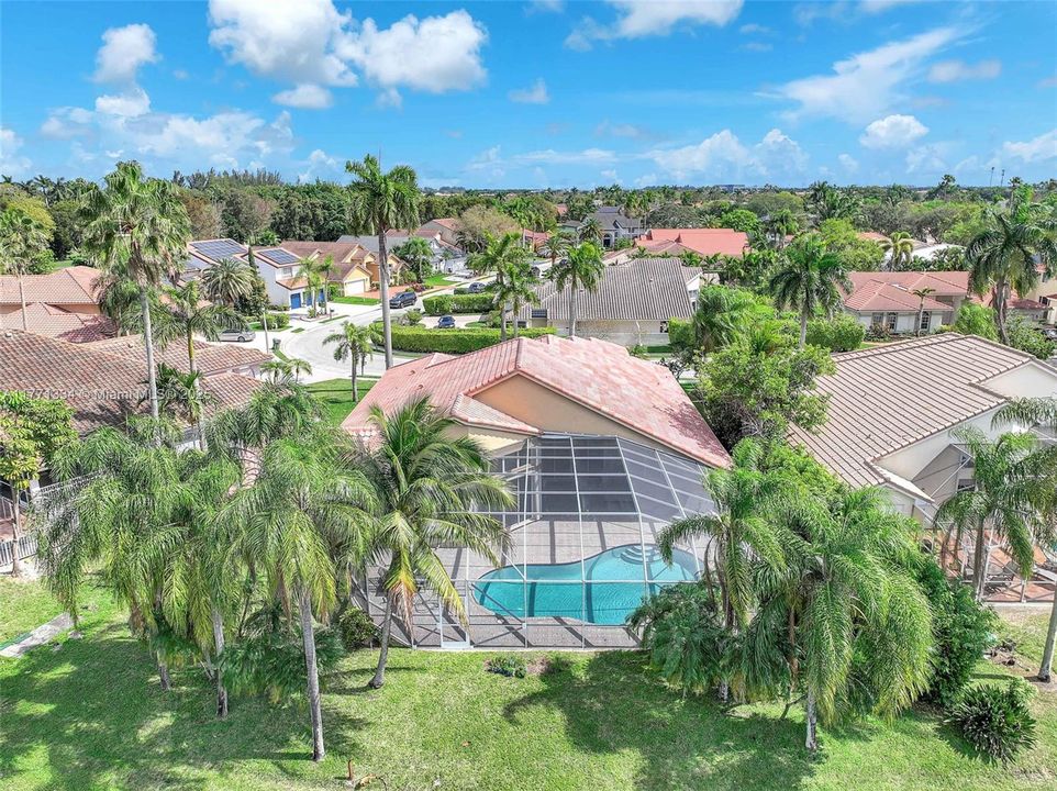 Recently Sold: $1,275,000 (5 beds, 4 baths, 3659 Square Feet)