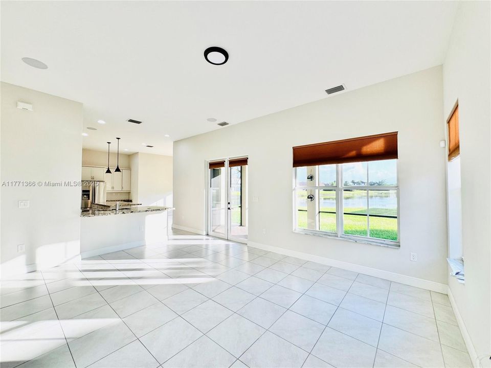 For Sale: $589,900 (4 beds, 3 baths, 3270 Square Feet)