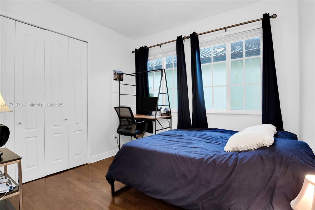 Недавно арендовано: $7,000 (4 спален, 3 ванн, 3330 Квадратных фут)