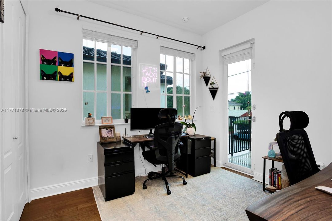 Недавно арендовано: $7,000 (4 спален, 3 ванн, 3330 Квадратных фут)