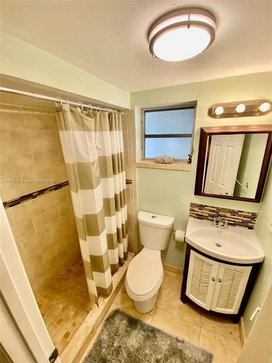 Active With Contract: $1,185,000 (0 beds, 0 baths, 0 Square Feet)