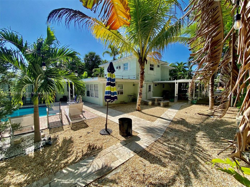 Active With Contract: $1,185,000 (0 beds, 0 baths, 0 Square Feet)