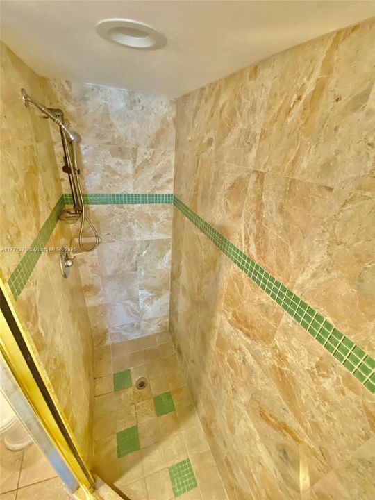 Active With Contract: $1,185,000 (0 beds, 0 baths, 0 Square Feet)