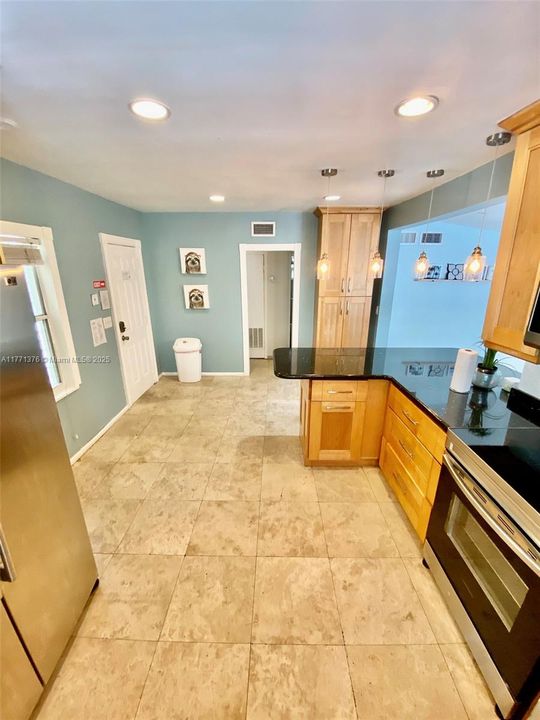 Active With Contract: $1,185,000 (0 beds, 0 baths, 0 Square Feet)