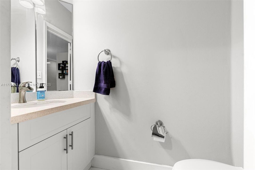 Recientemente alquilado: $2,750 (2 camas, 2 baños, 1169 Pies cuadrados)