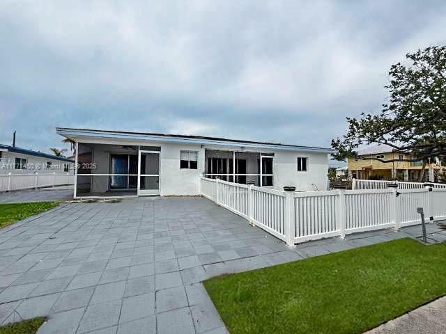 Vendido Recientemente: $749,900 (4 camas, 4 baños, 0 Pies cuadrados)