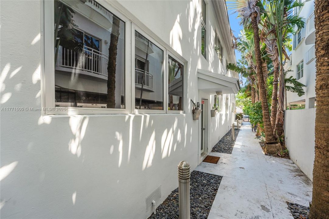 Vendido Recientemente: $200,000 (0 camas, 1 baños, 423 Pies cuadrados)