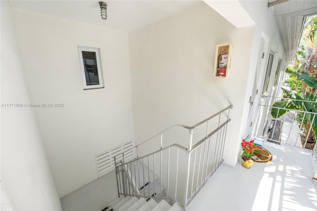 Vendido Recientemente: $200,000 (0 camas, 1 baños, 423 Pies cuadrados)