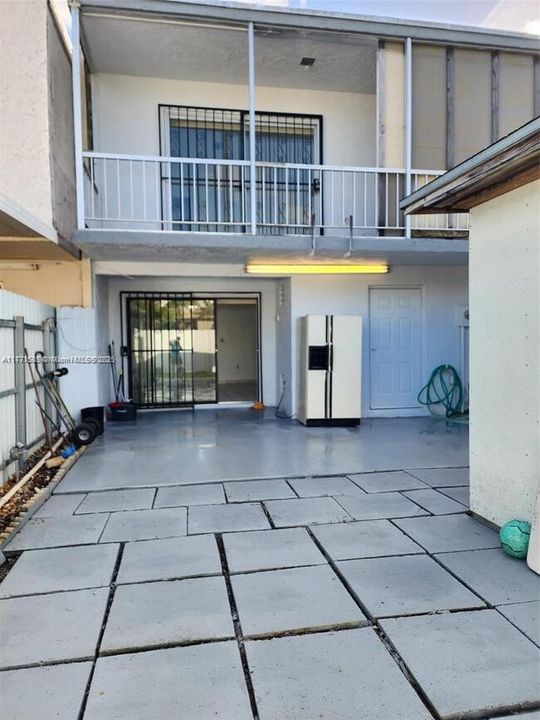 Vendido Recientemente: $480,000 (3 camas, 3 baños, 1747 Pies cuadrados)