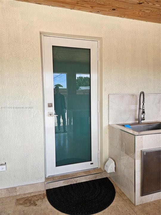 最近售出: $639,000 (5 贝兹, 2 浴室, 1484 平方英尺)