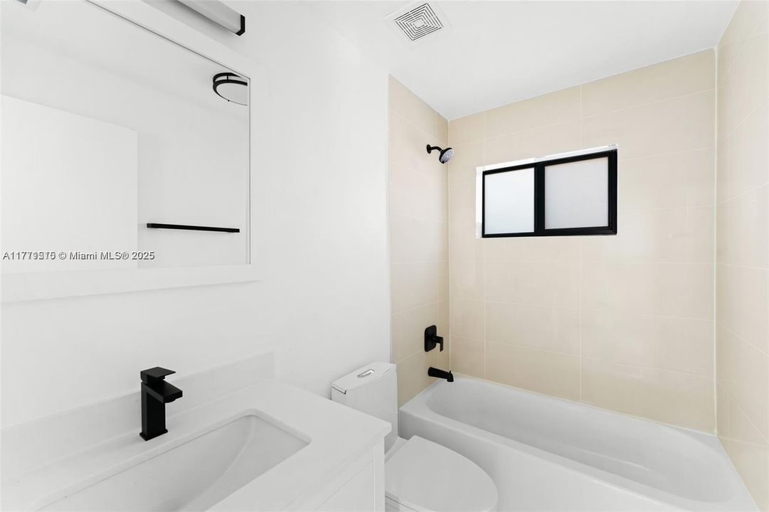 Recently Rented: $3,900 (4 beds, 2 baths, 0 Square Feet)