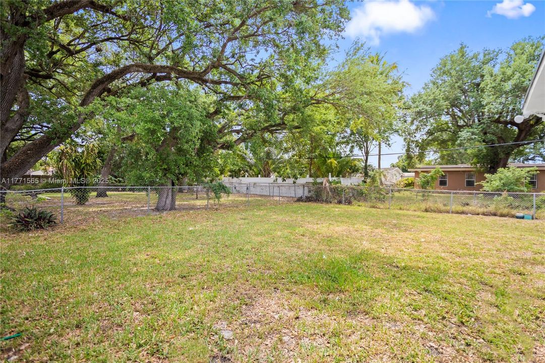 Недавно арендовано: $4,300 (4 спален, 2 ванн, 1588 Квадратных фут)