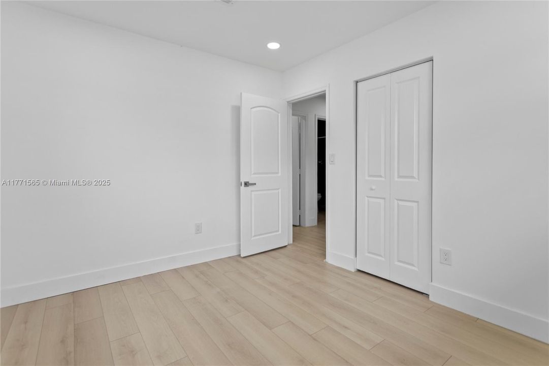 Недавно арендовано: $4,300 (4 спален, 2 ванн, 1588 Квадратных фут)